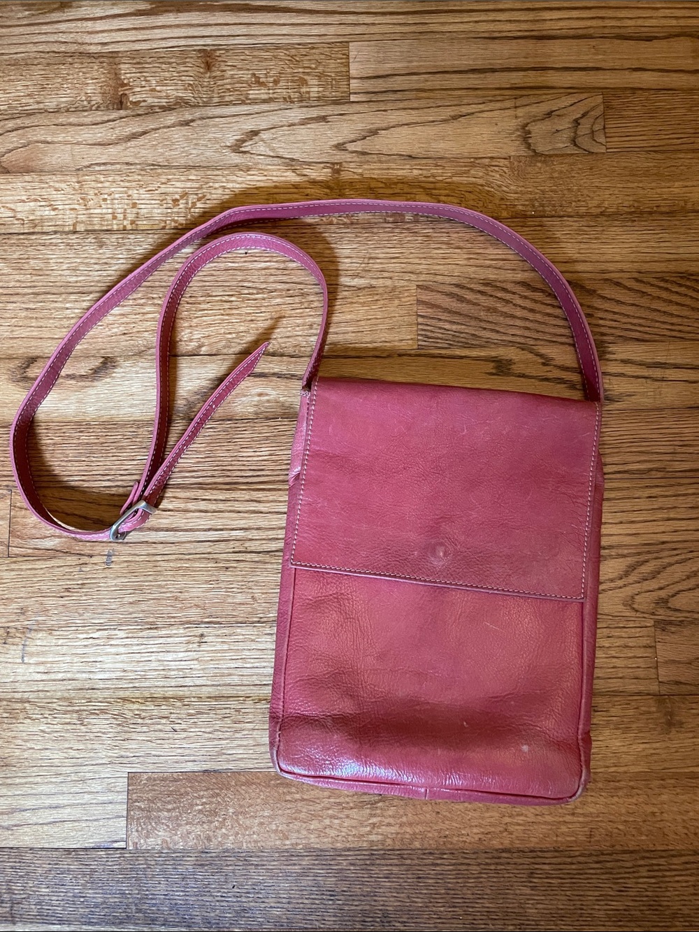 Vintage Red Leather Crossbody Satchel - Adjustable Strap